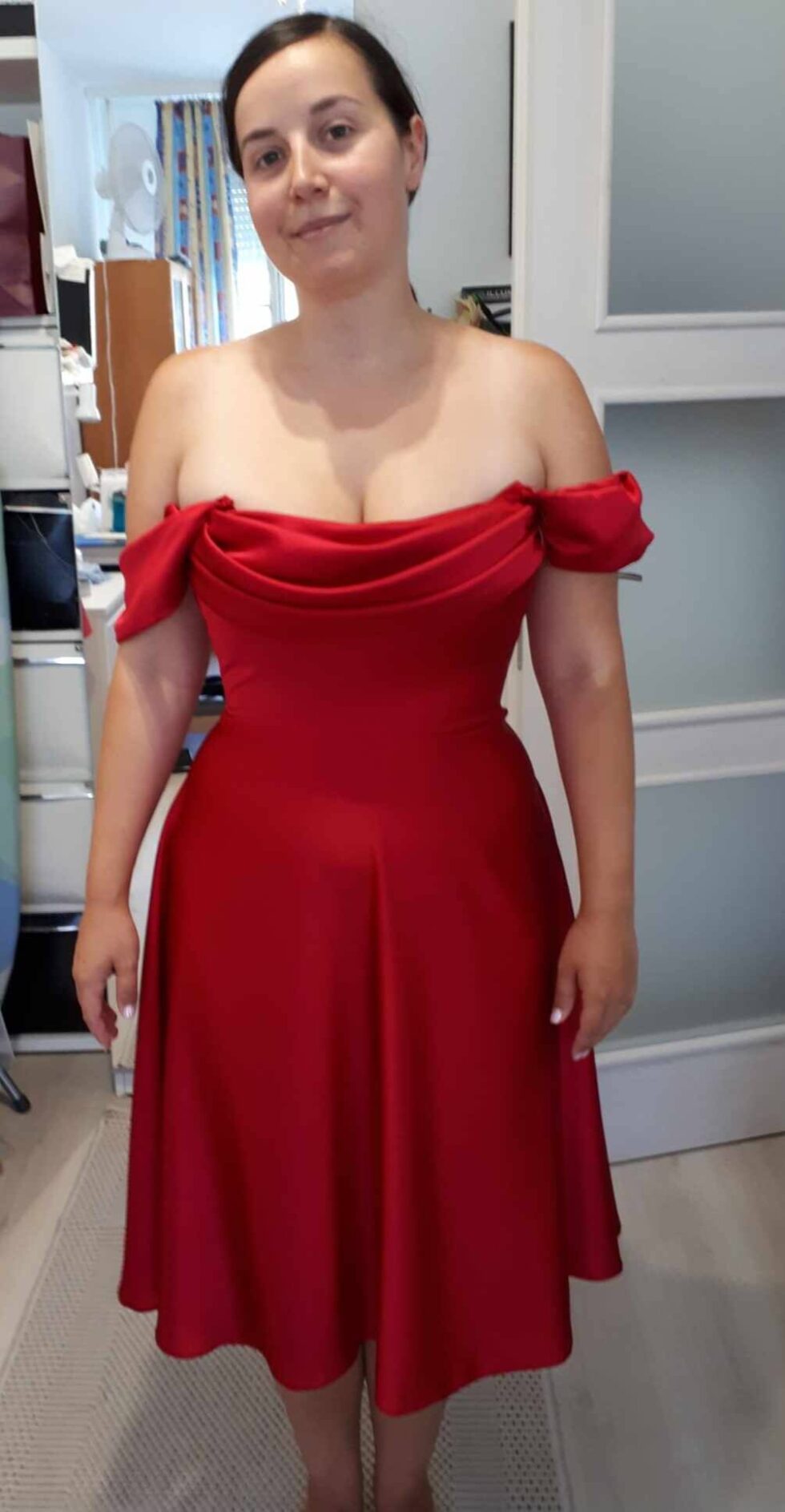 Fűzős menyecskeruha